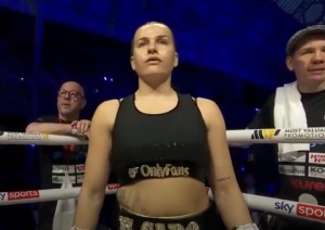 Шантель Кэмерон снова на вершине: возвращение "паундовой" чемпионки WBO